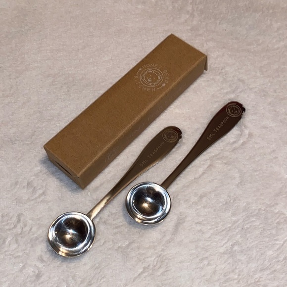 Honey Bear 5ml measuring scoop spoons (set of 2) - Picture 1 of 9
